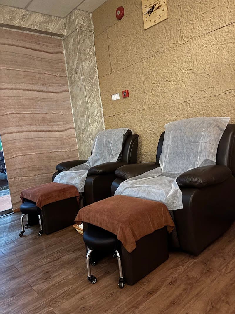 Traditional Javanese Massage Hut Singapore photo