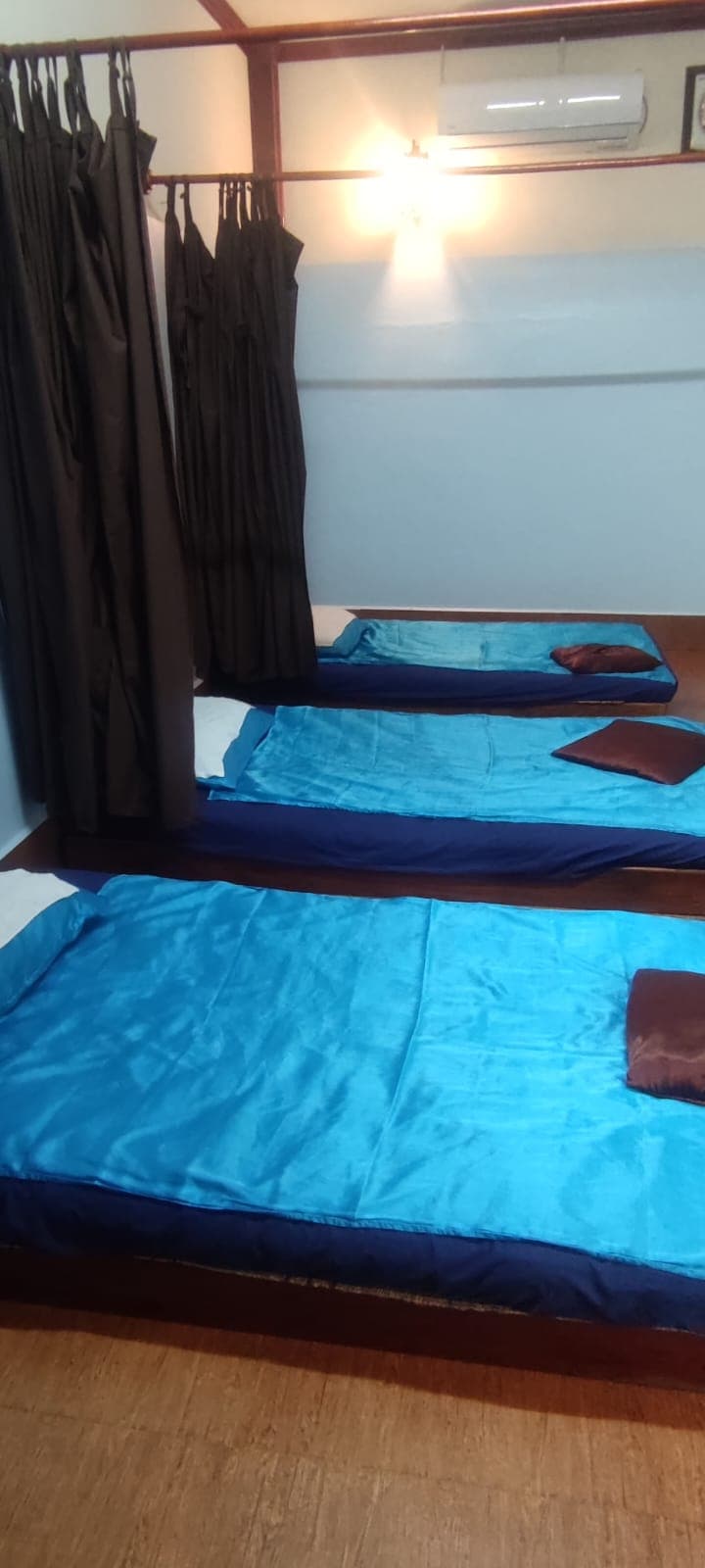 Traditional Massage Shop, Savannakhet, Lao PDR Savannakhét photo