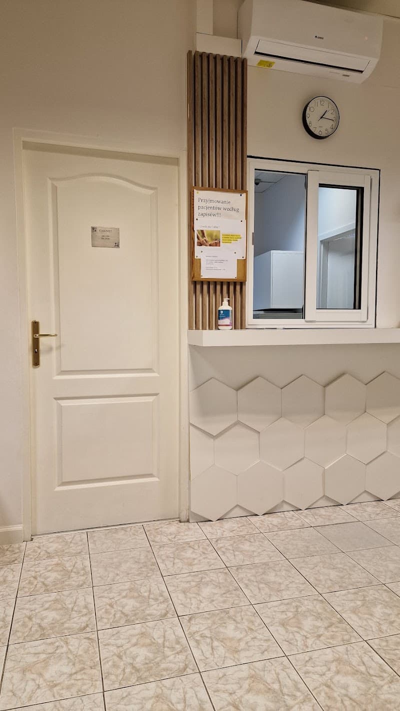 Tradycyjna medycyna tybetańska - Lapis Lazuli Warszawa photo