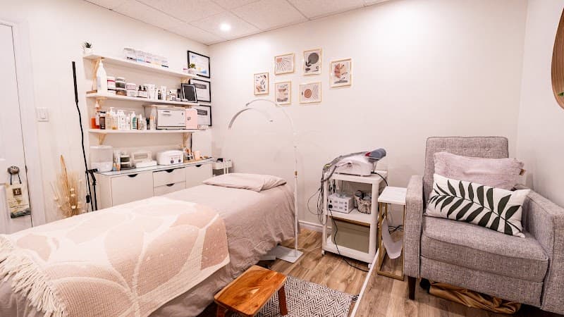 Travelling Toes Skincare and Esthetics Boutique North Bay photo