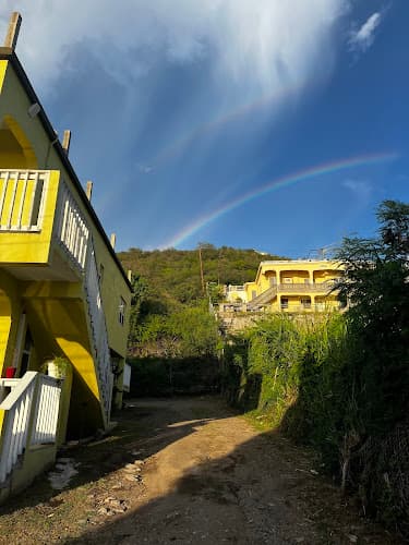 Tres Sans Age St. George Basseterre photo