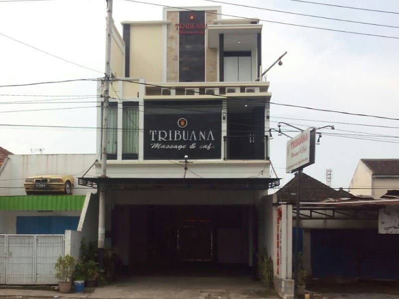 Tribuana Massage and Cafe Malang Kabupaten photo