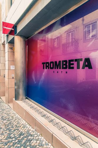 Trombeta Bath Lisboa photo