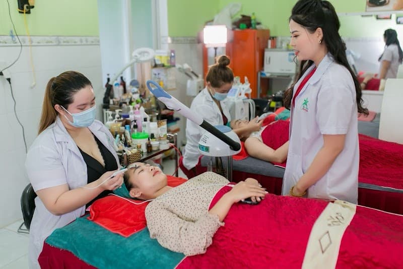 Trung Tâm Sắc Đẹp Hương Liên Beauty & Spa Thị Xã Nghi Sơn photo