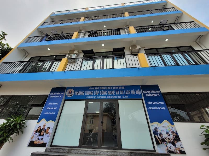 Trường Trung Cấp Công Nghệ Và Du Lịch Hà Nội - Trang Chính Quận Hà Đông photo