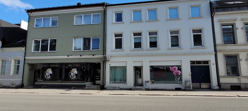 Tuk Rødli Thai Massasje Kristiansand photo