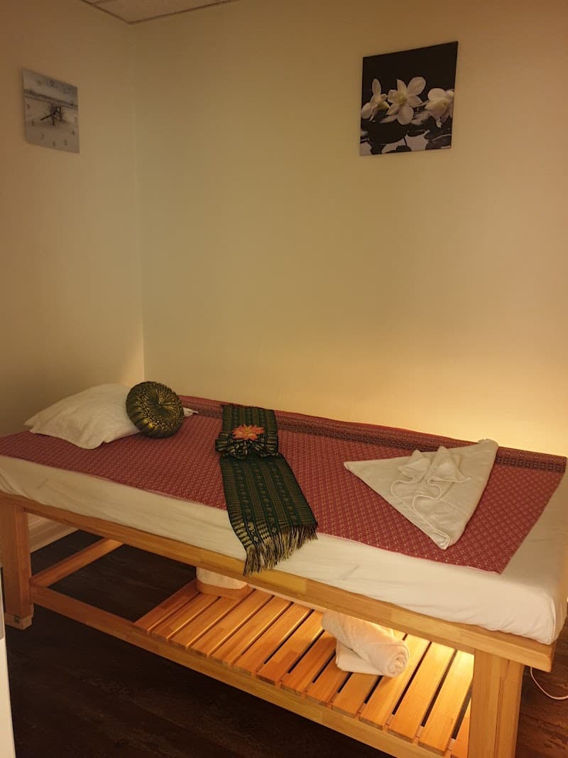 Tung Tong Thaimassage Malmö photo