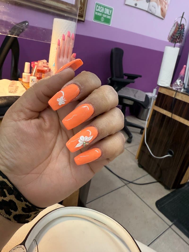 Twilight Nails La Puente photo