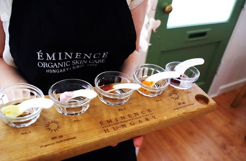 U Retreat Wellness & Boutique Victoria photo