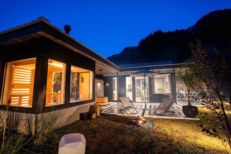 Umegashima Drive-In & Sauna Villa Aoi Ward, Shizuoka photo