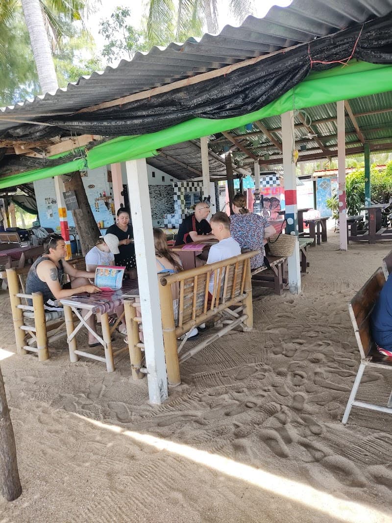 Umporn restaurants & massage Thap Sakae photo