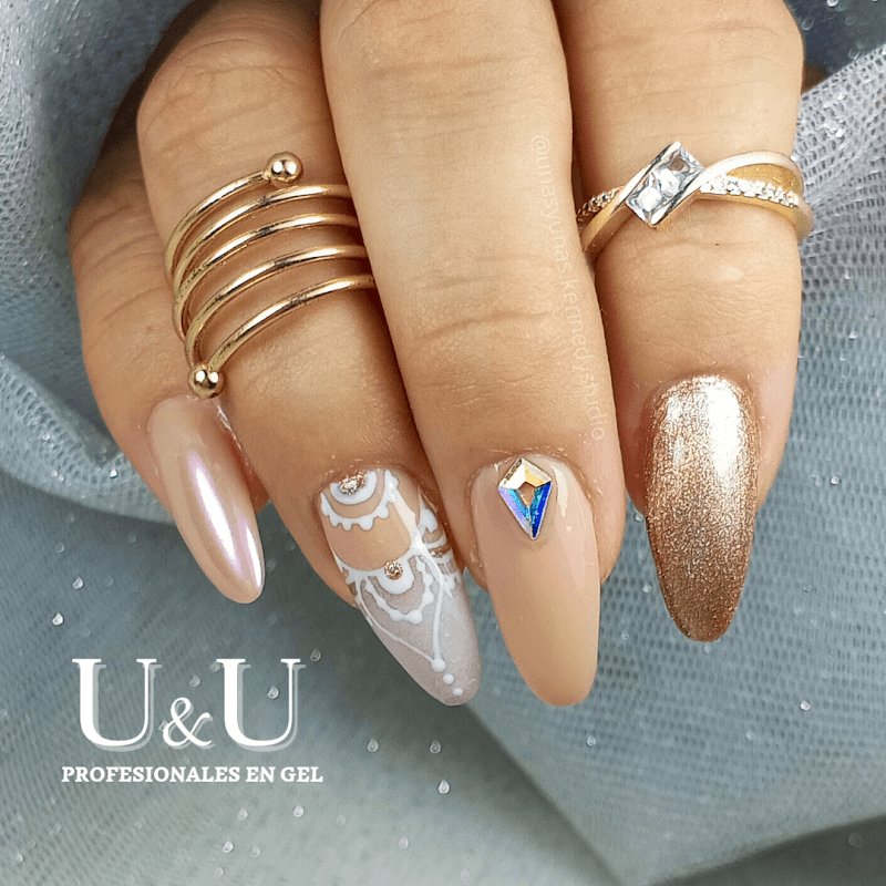 UÑAs Y UÑAs Studio Kennedy Quito photo