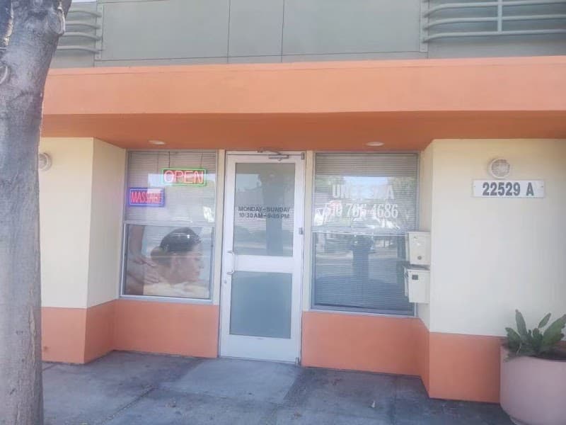 Unee Spa Hayward photo