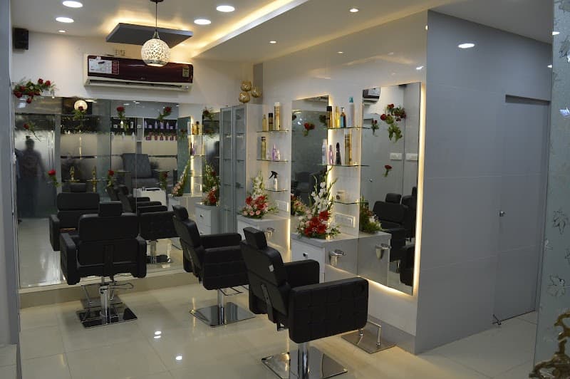 Unique Beauty Parlour Hyderabad photo