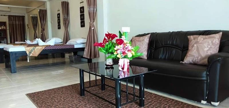 Unjai Massage Nong Khae photo