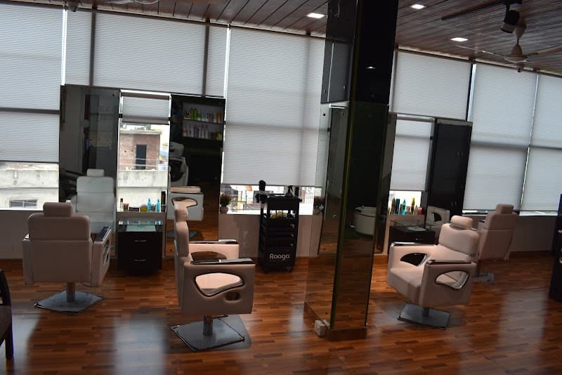 Unlax Spa and Angelic Unisex Salon Haldwani photo