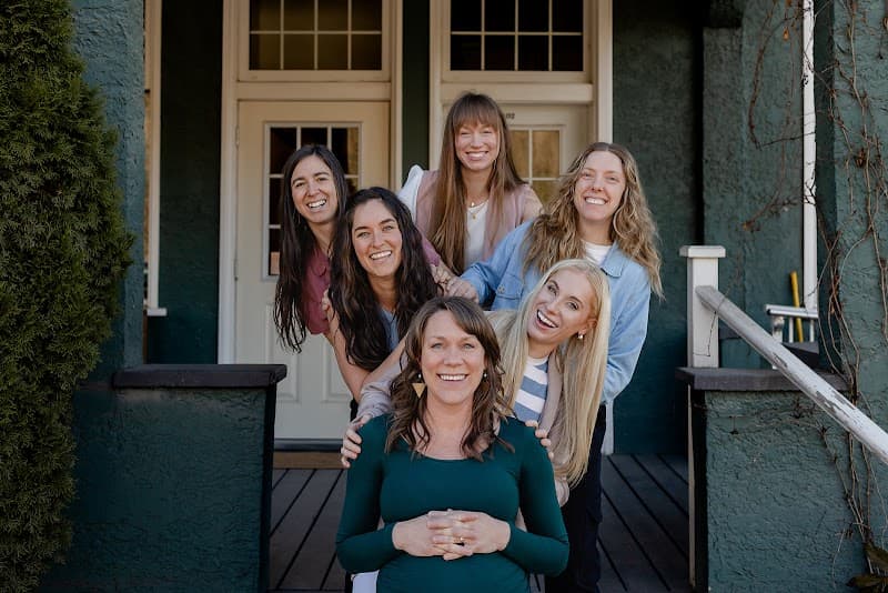 Unravel Therapeutics Golden photo