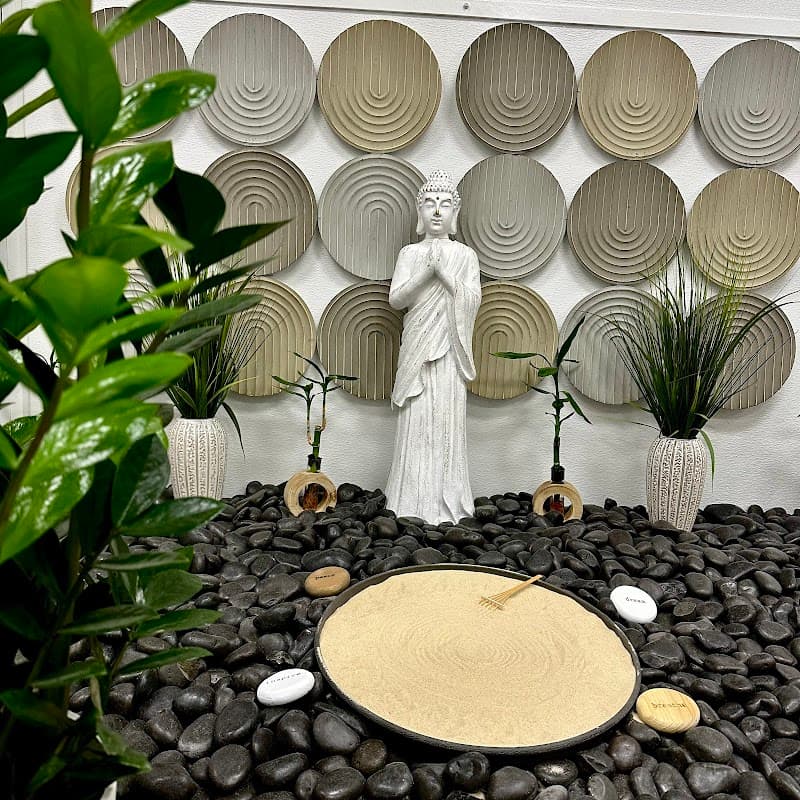 Unwind Day Spa Brinson photo