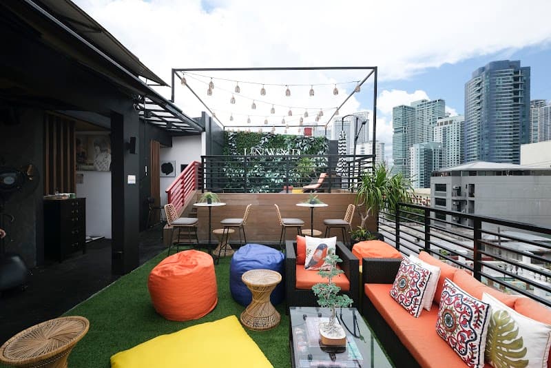 UNWND Boutique Hotel Makati Manila photo