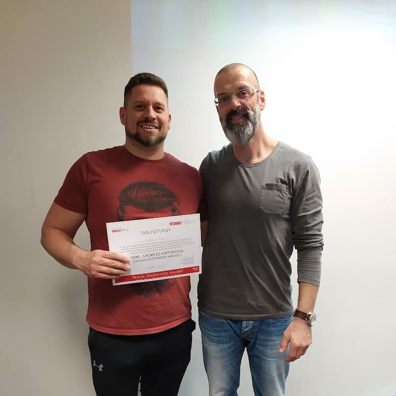 Urbán Nikolett gyógy-és sportmasszőr Győr photo