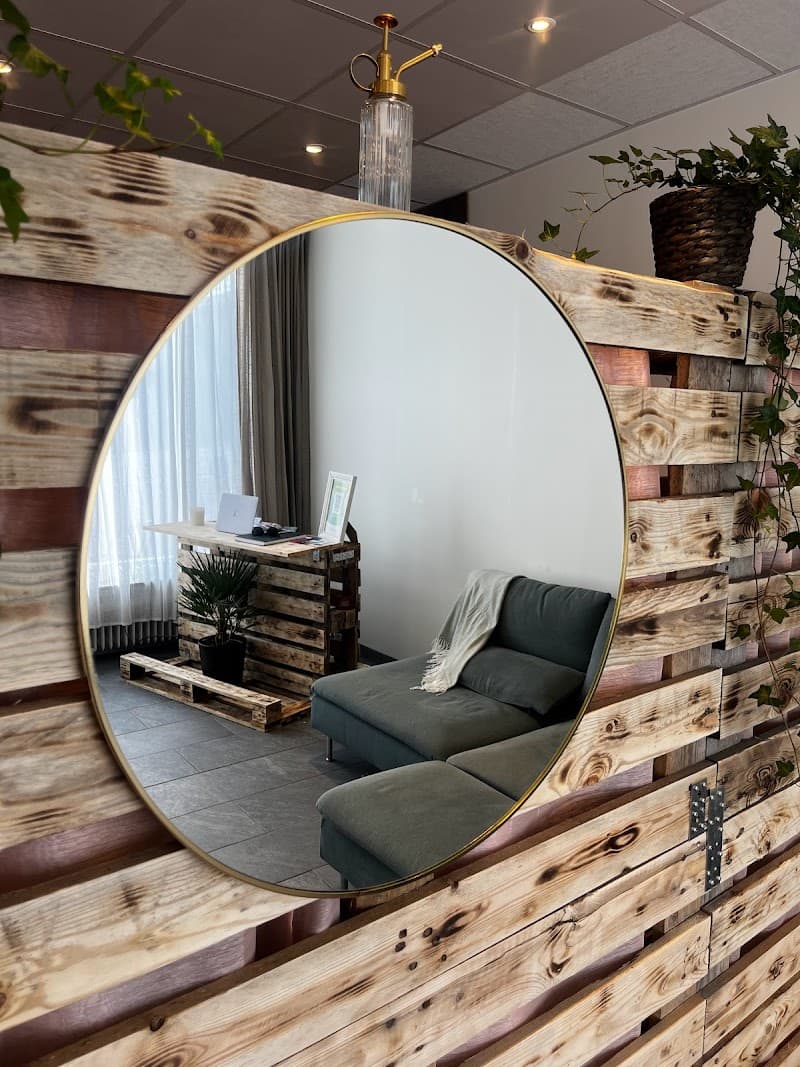 Urban Zen Massage & Wellness Rimbo photo