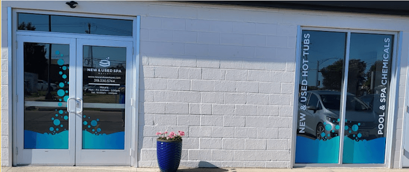 Used Spa Outlet Iowa City photo