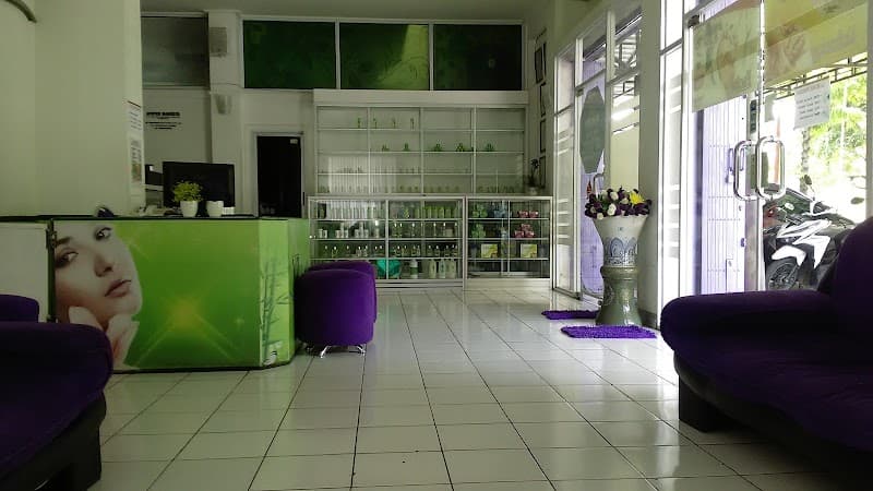 V Z Skin Care Kupang photo