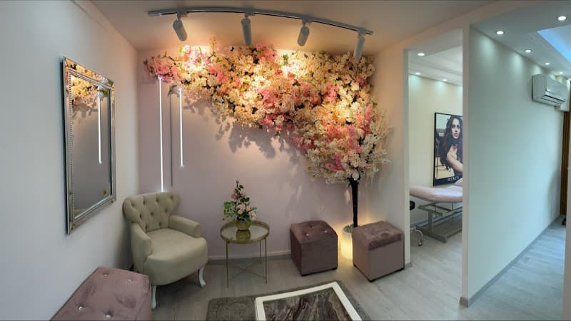 V10 Centro de Belleza integral Mexico City photo