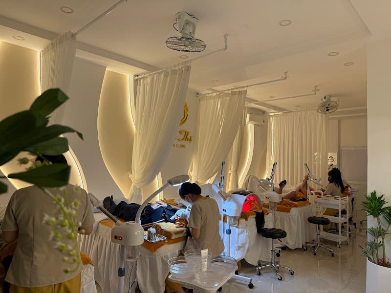 Va Thị Spa & Clinic Phu Hoa photo