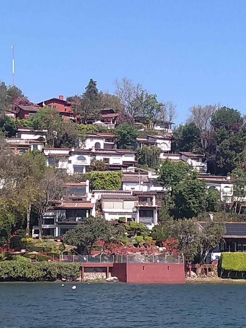 Vallew Valle de Bravo photo