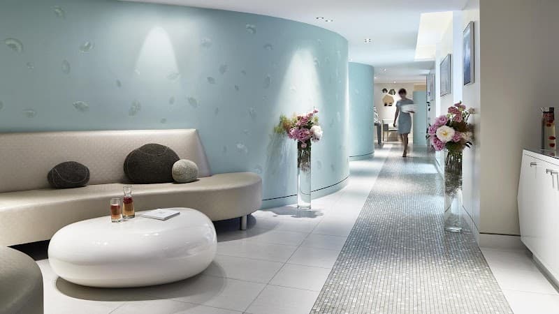 Valmont SPA Bundang District photo