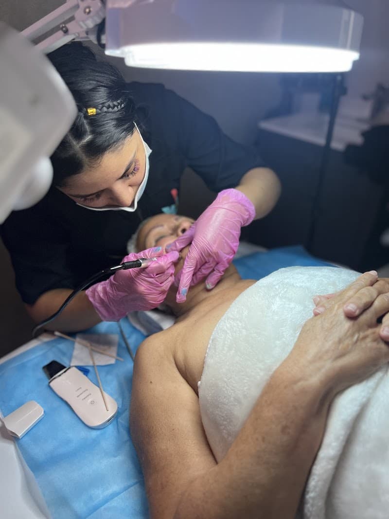 Vanessa's Beauty Studio Orlando photo