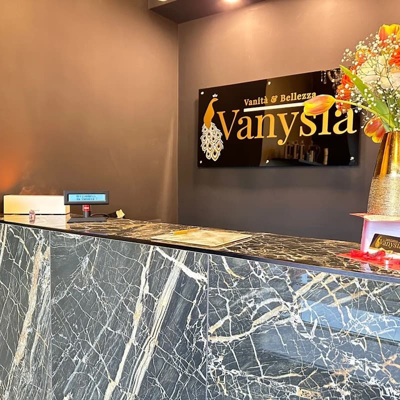 Vanysia Milano photo