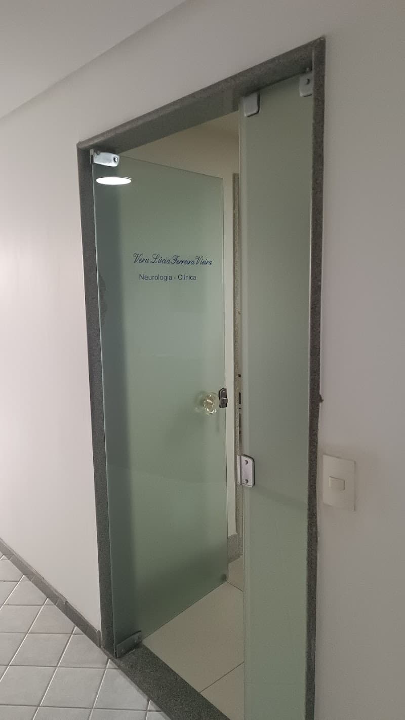 Vera Vieira Cabelereiros Assis photo