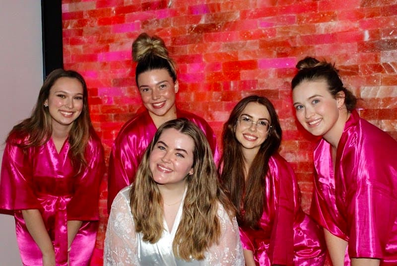 Viana Brazilian Beauty Lifestyle Macomb photo