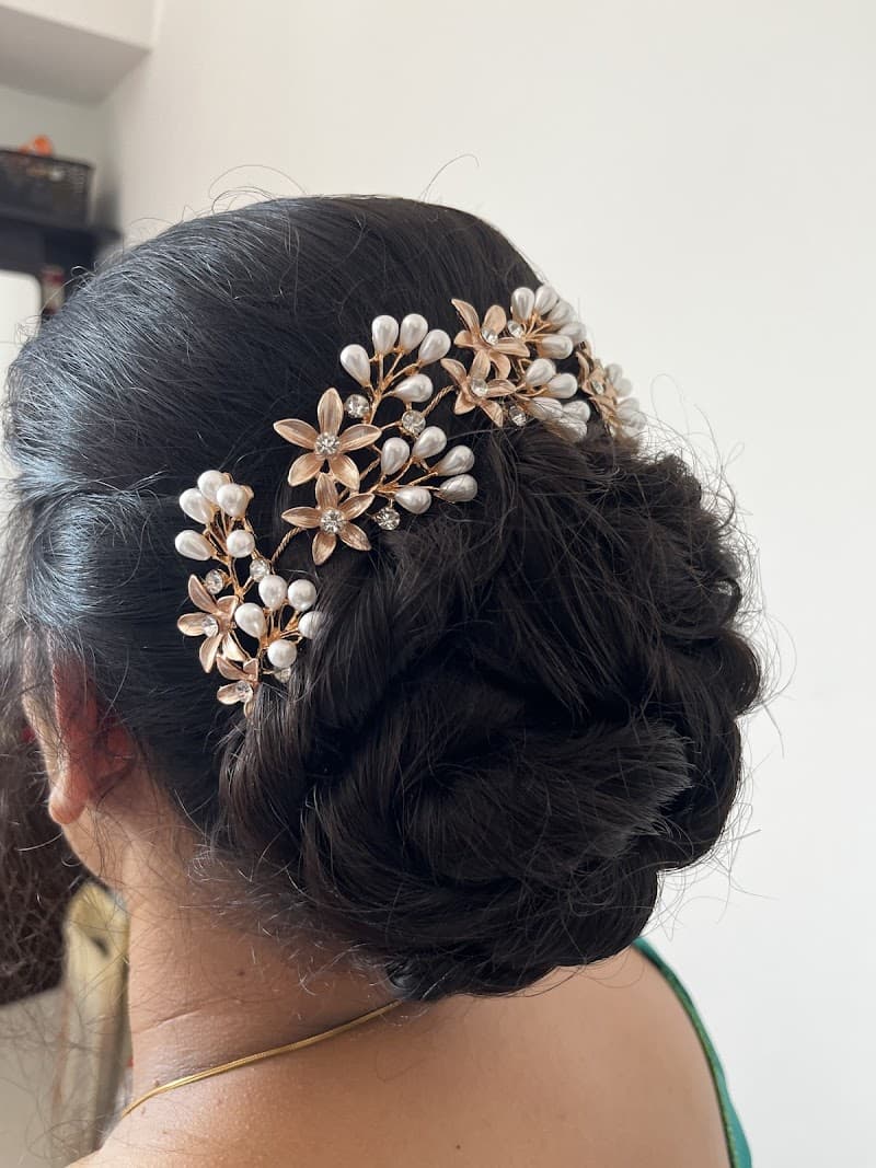 Vibha Beauty Parlour Pune photo