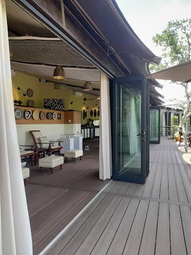 Victoria Falls Safari Spa Hwange photo