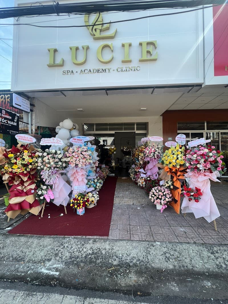 Viện Thẩm Mỹ Lucie Bảo Lộc photo