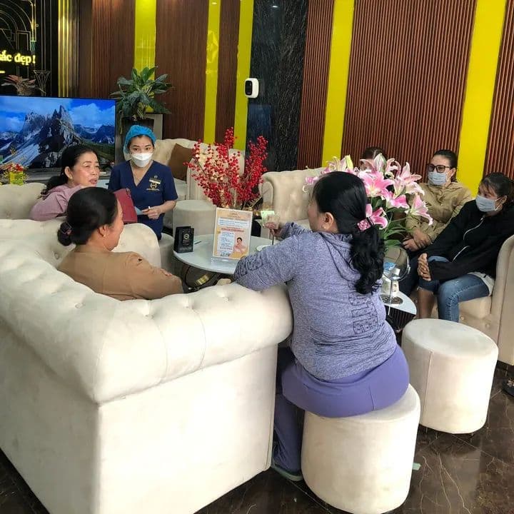 Viện Thẩm Mỹ Quốc Tế San San Cao Lãnh photo