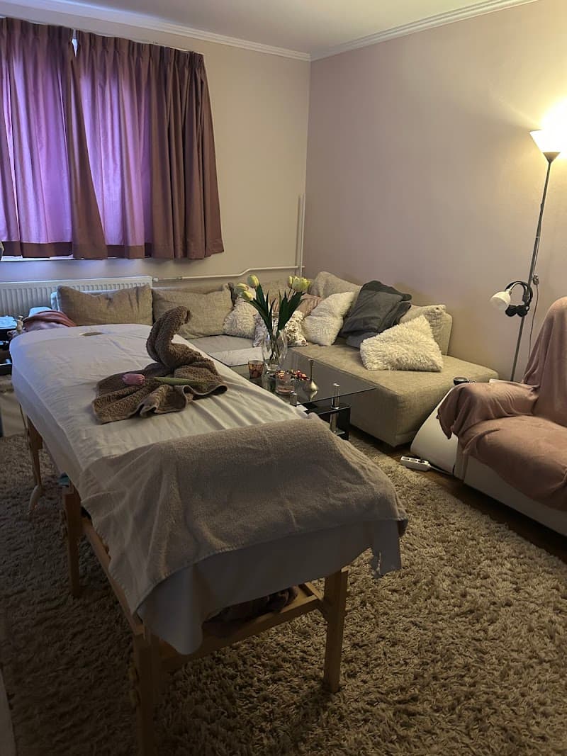 Viktória Test és Lélekmasszázs Károlyháza photo