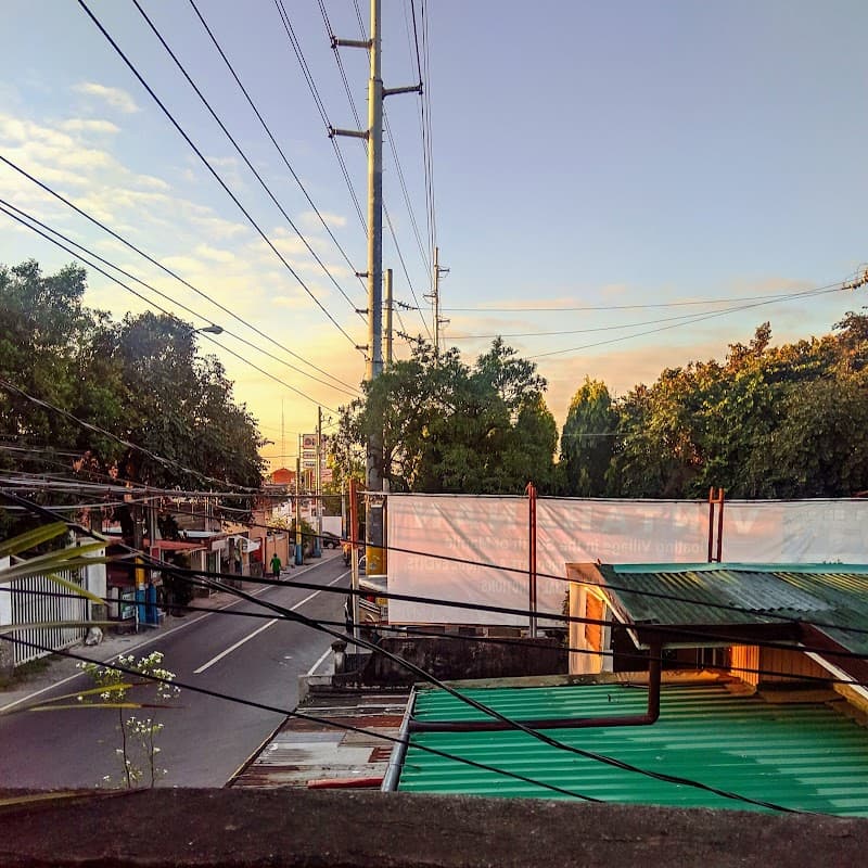 Vintahanan: A Floating Village Muntinlupa photo