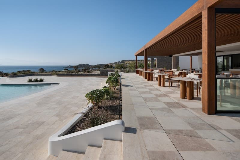 Vione Paros photo