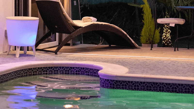 VSL Nail & Beauty Salon & VSL Urban Retreat Spa Days Surrey photo