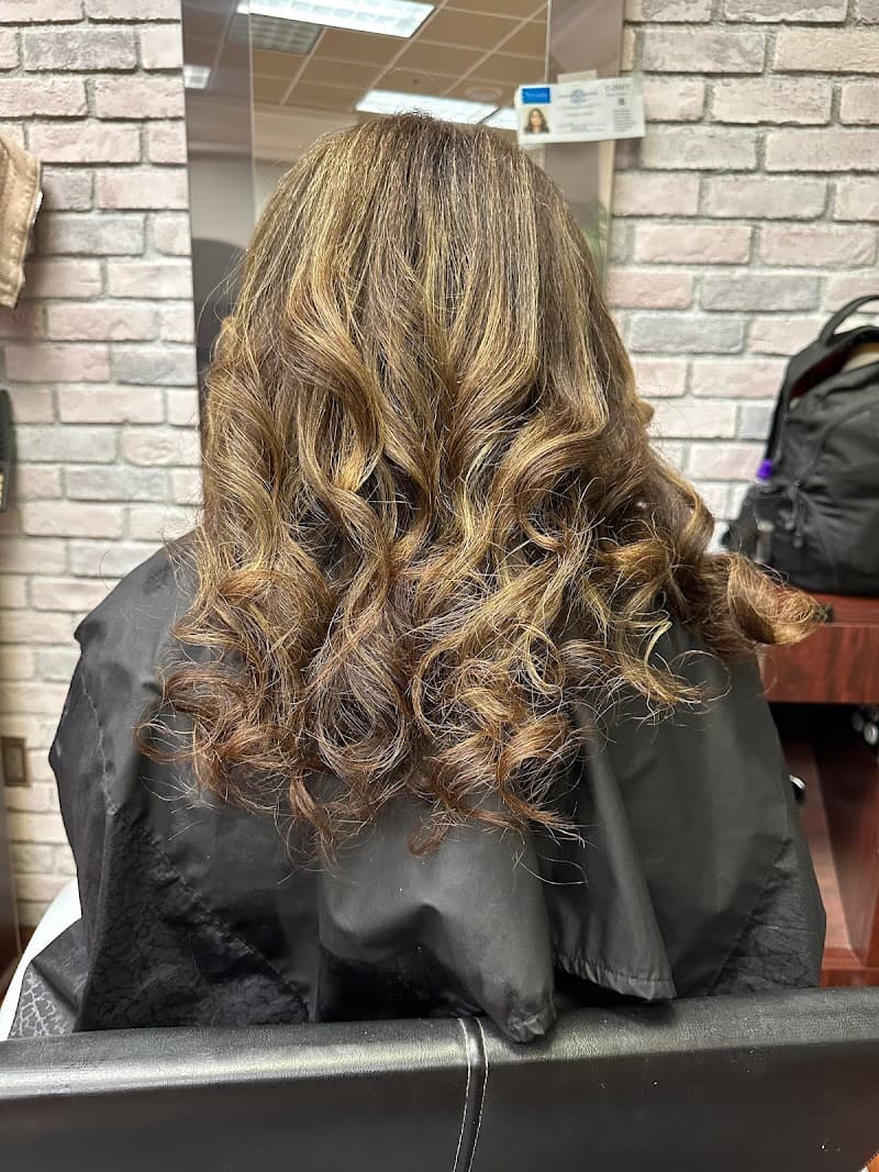 VT Salon & Med Spa Henderson photo