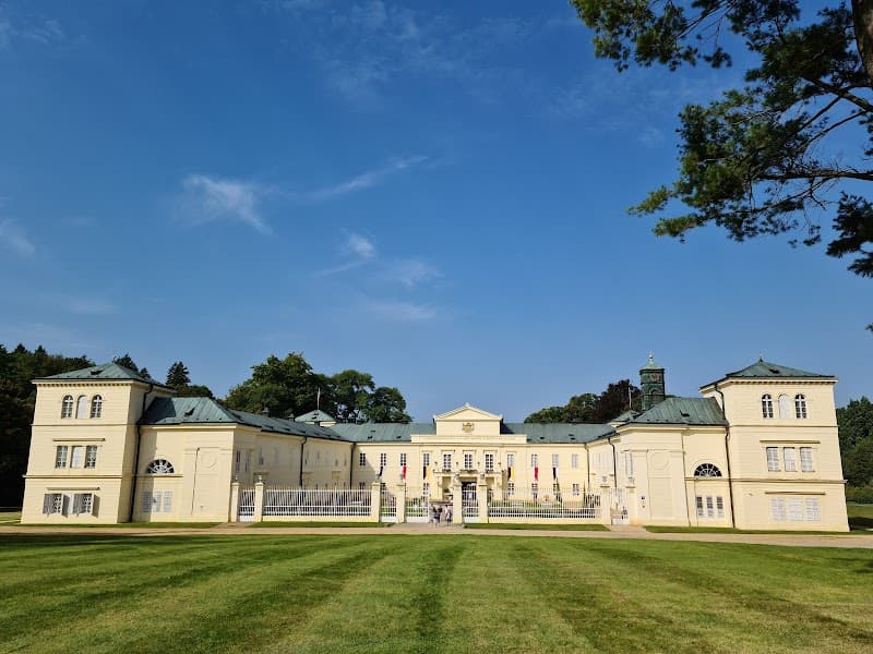 Vzdušný zámek na Zemi Lázně Kynžvart photo