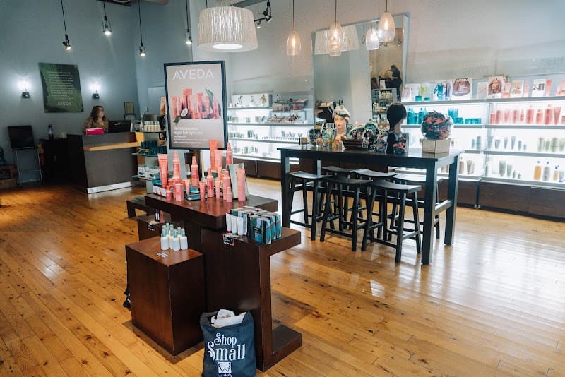 Peachtree City w. daly salon spa photo