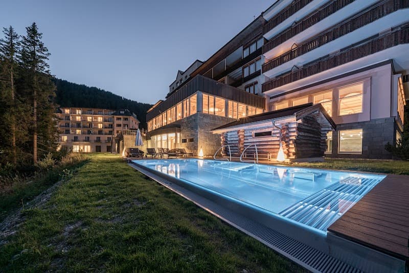 Waldhotel Arosa Davos photo