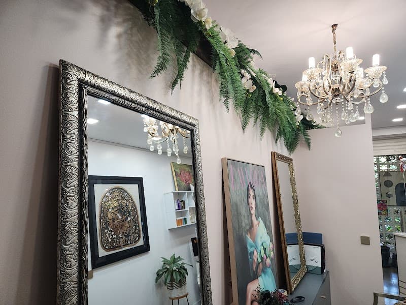 Washington Beauty Heaven Phum Mouy photo