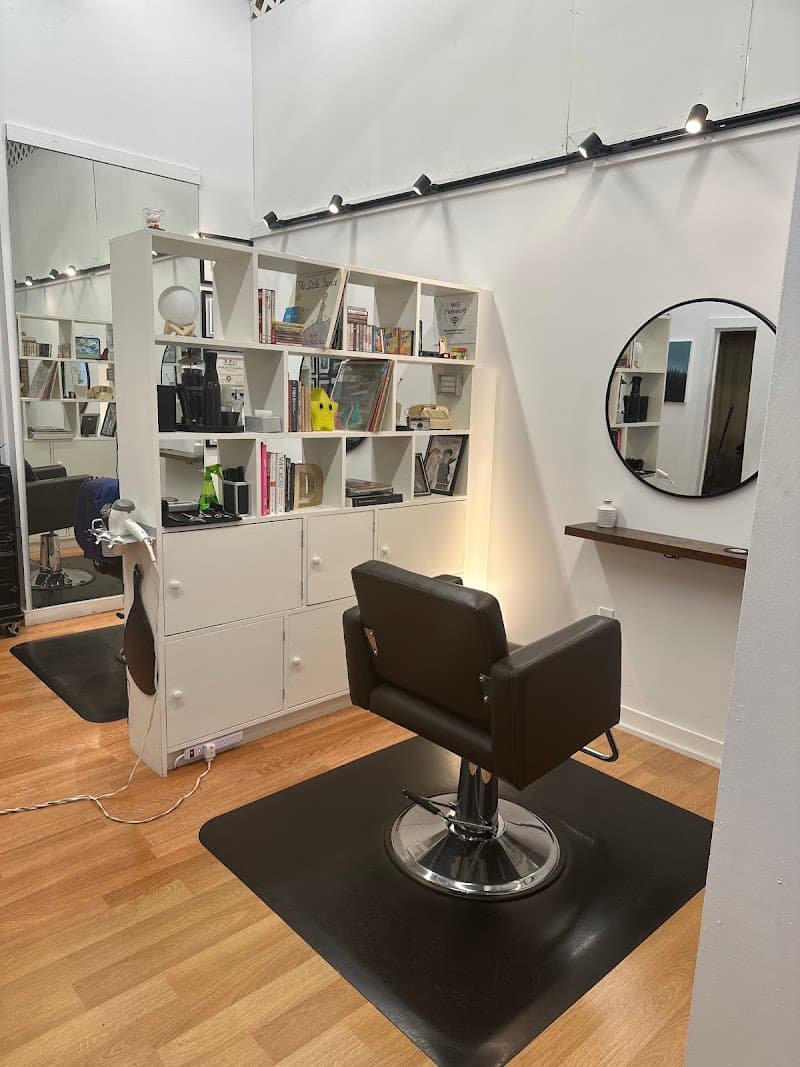Waterfront Beauty Salon Sag Harbor photo