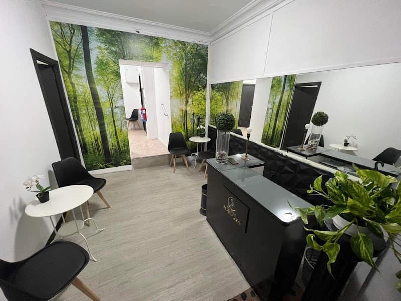 Well Touch MASAJES Madrid photo